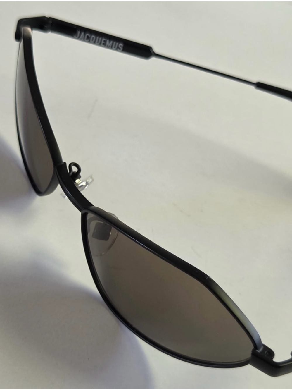Jacquemus Black Frame Blue Lens Slim Oval Sunglasses 
Unisex - Picture 12 of 13